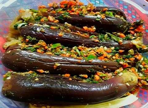 تصویر 5 از خرید ترشی بادمجان تند شکم پر + قیمت فروش استثنایی